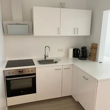 Apartment Zentrale Und Schoene Lubeck